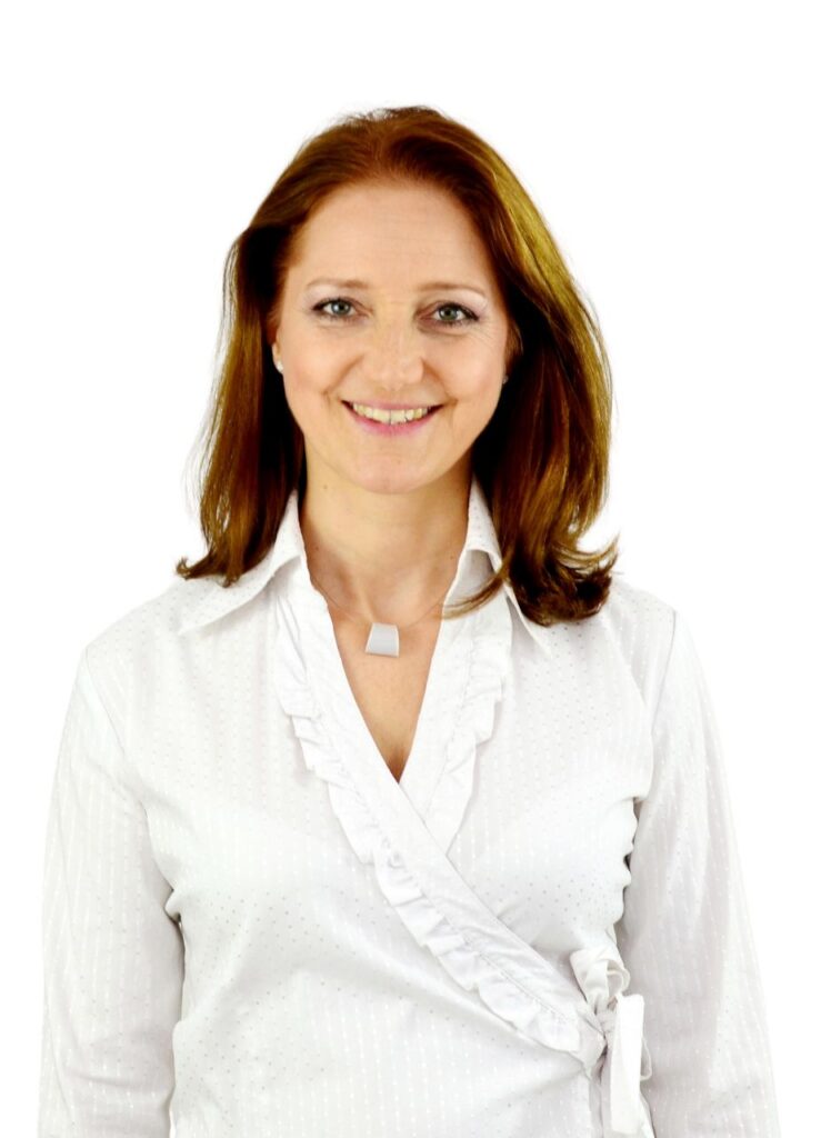 Rácz Krisztina MyPro Analytics